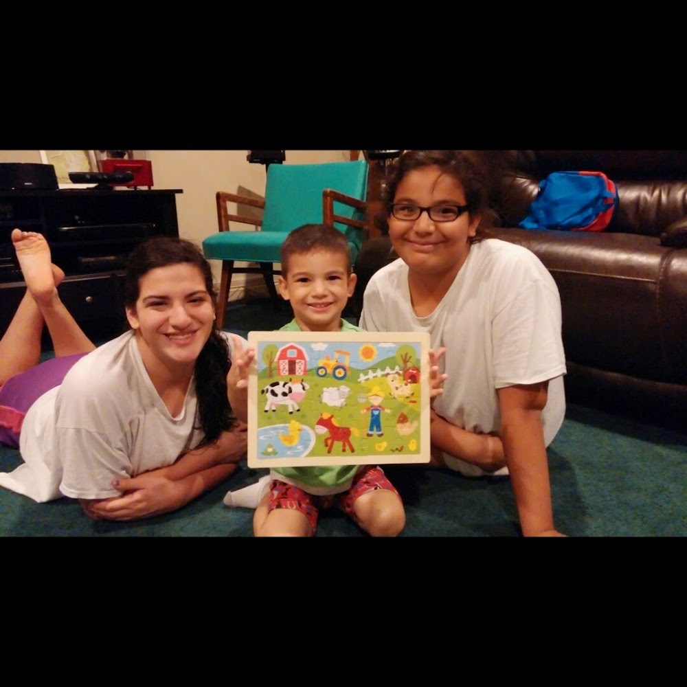 Meet your Posher, Nora